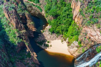 "Twin Falls beach"